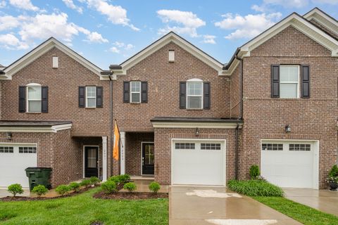 2023 Sperling Dr Gallatin TN 37066