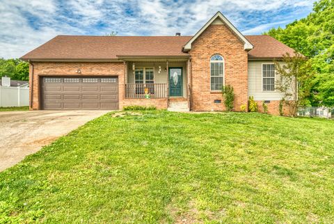 Photo of 190 Rose St, Greenbrier, TN 37073 (MLS # 3213772)