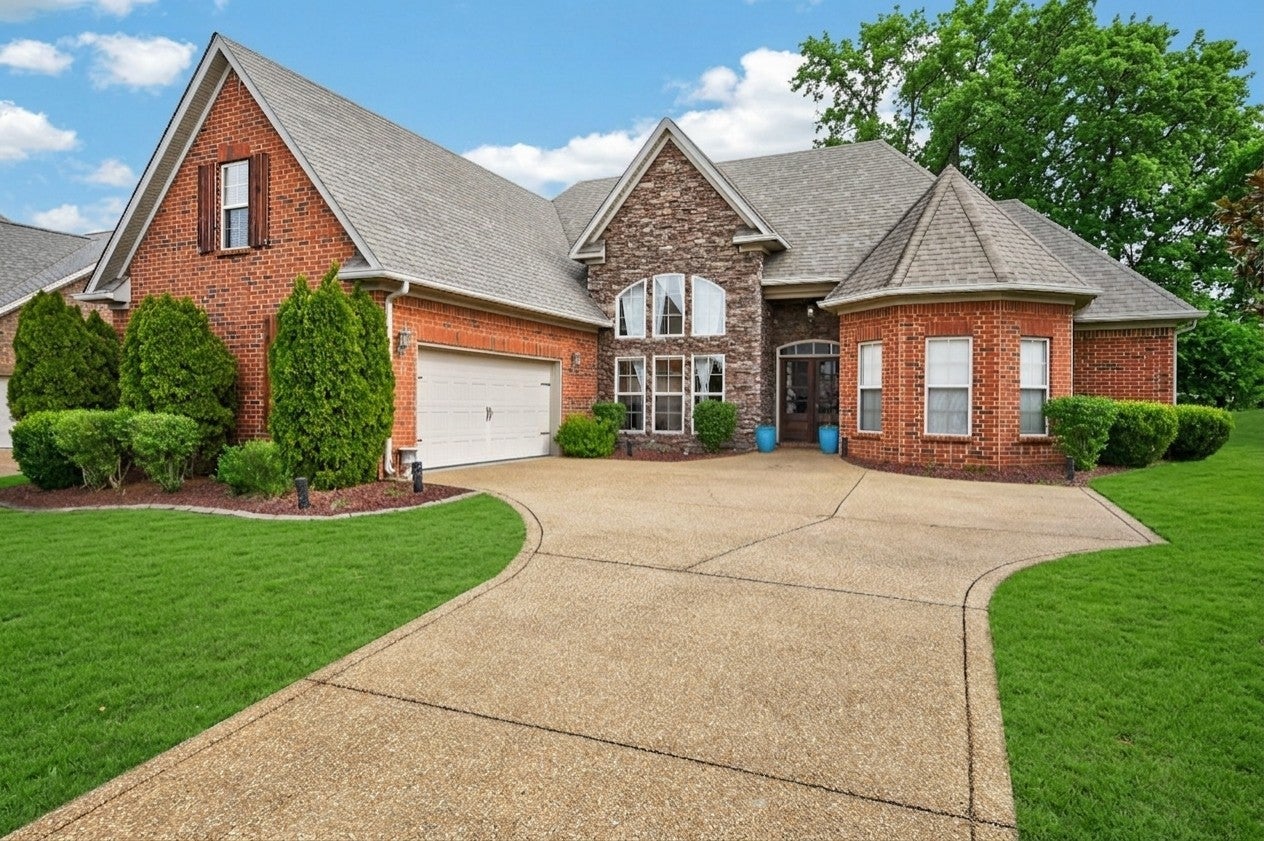 105 Sagamore Trce
