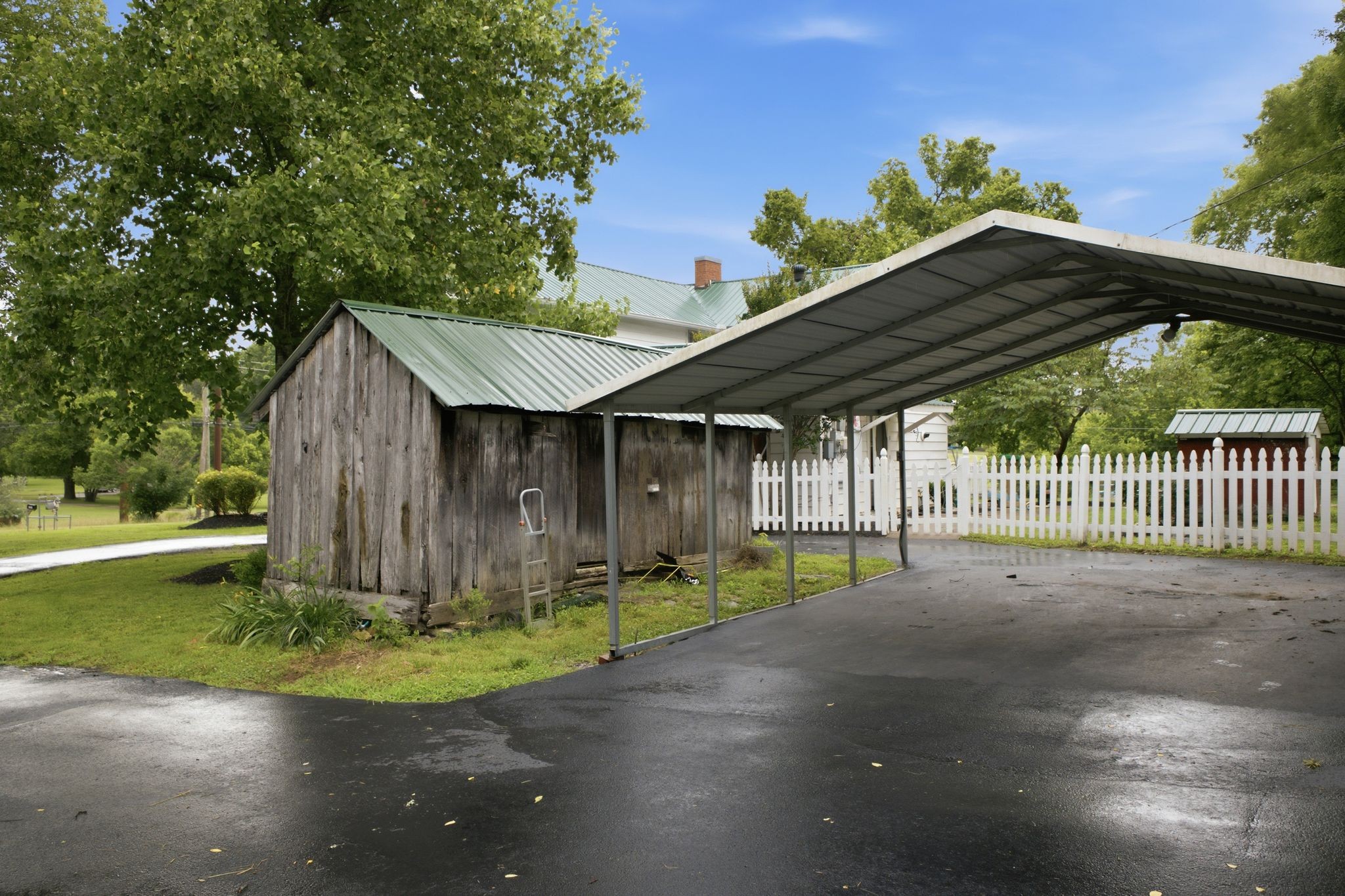 2650 Old Lebanon Dirt Rd