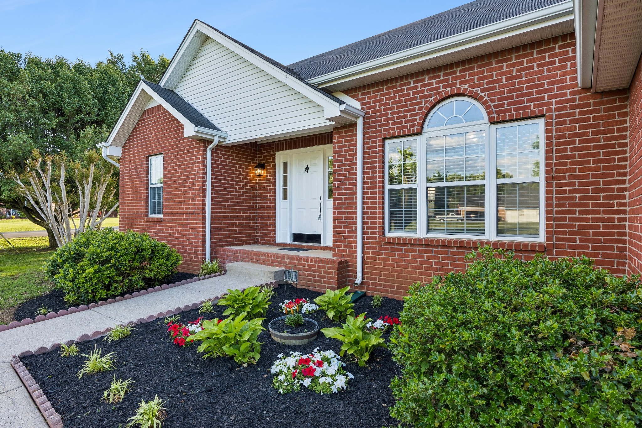 101 Chertsey Ct