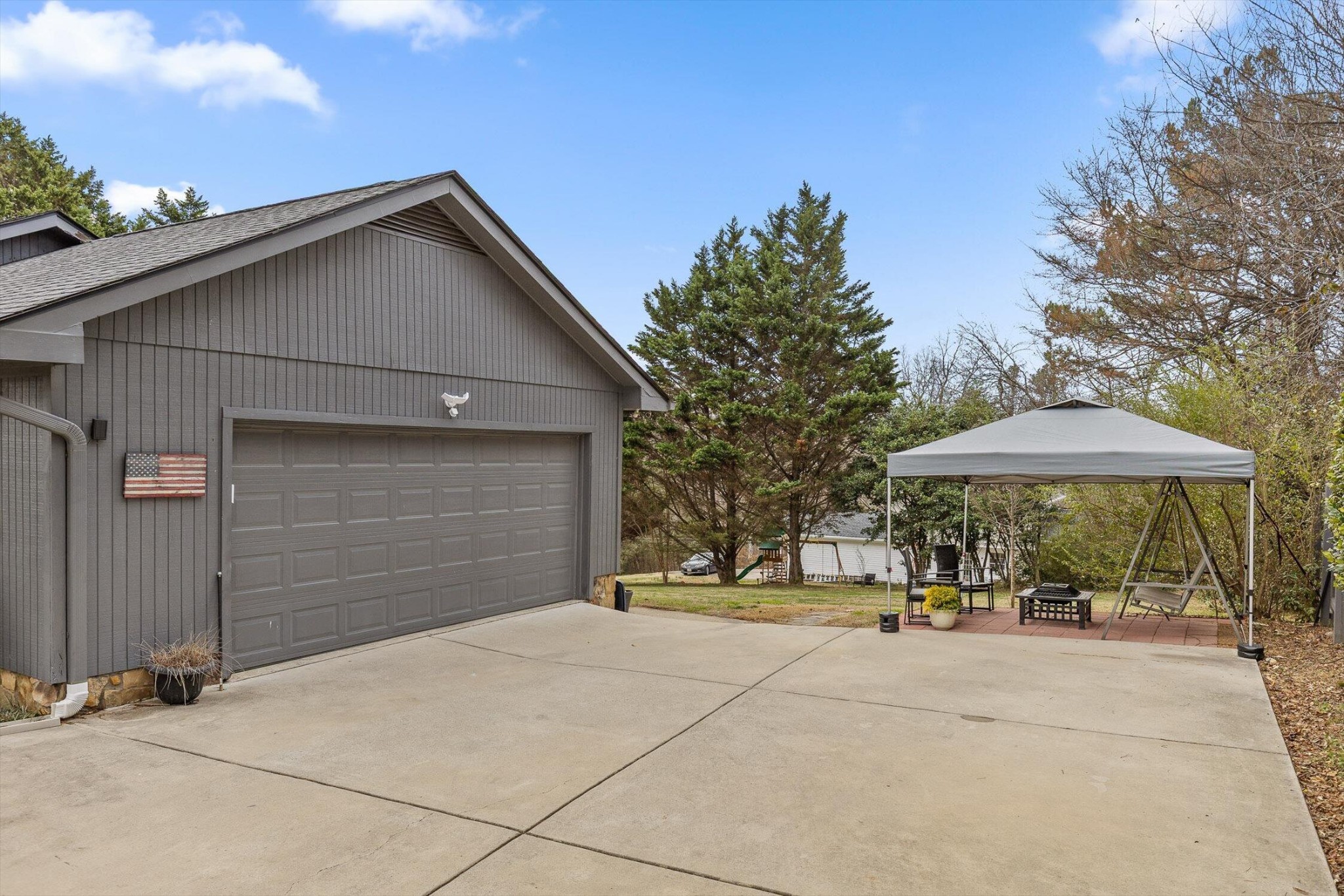 49 Robert E Lee Drive