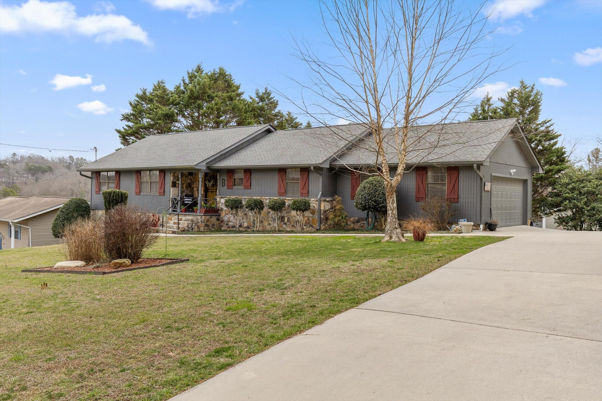 49 Robert E Lee Drive