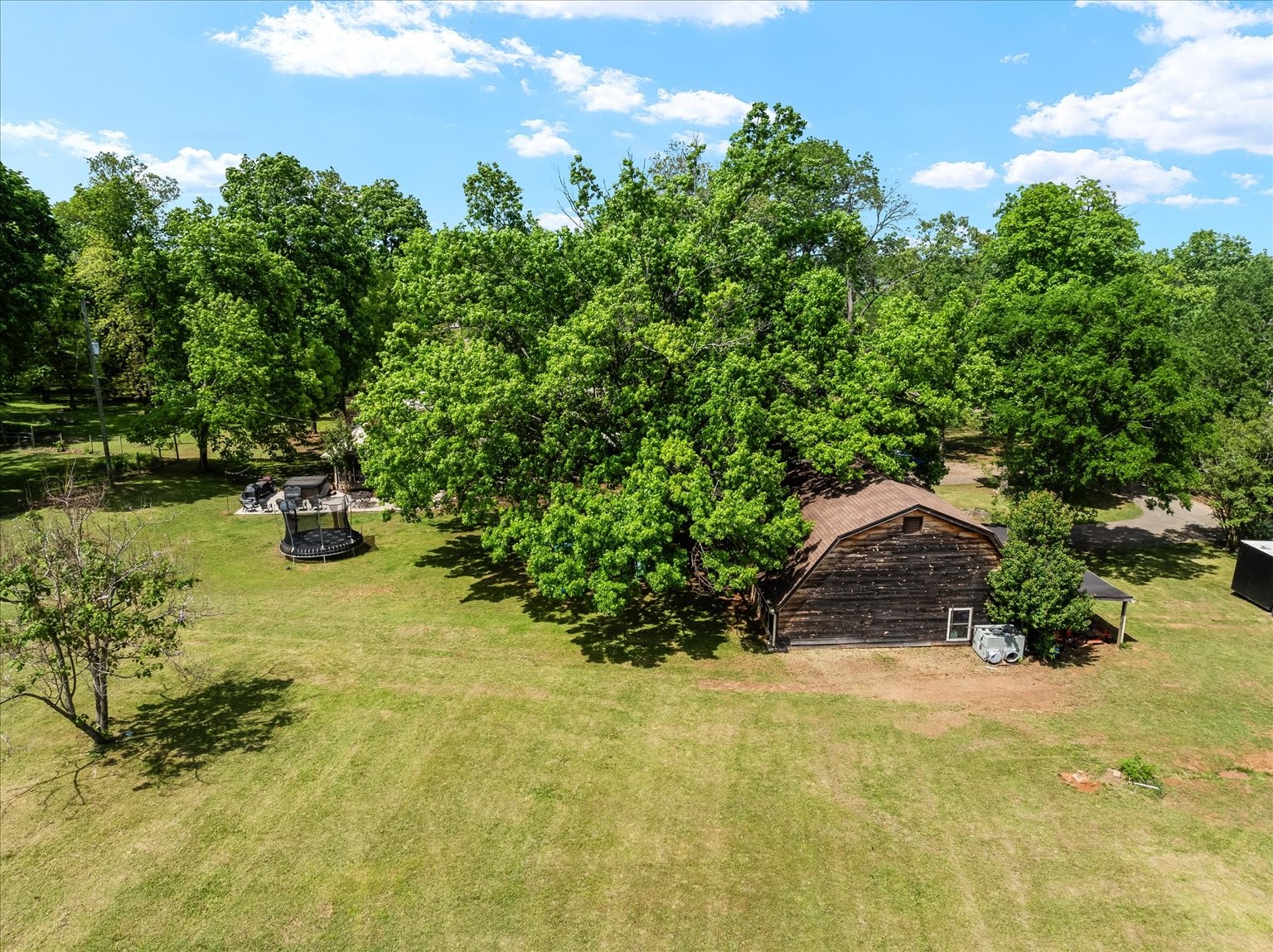 4277 Maxwell Rd
