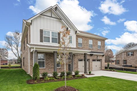 Photo of 3517 Winterfell Drive, Murfreesboro, TN 37129 (MLS # 3214162)