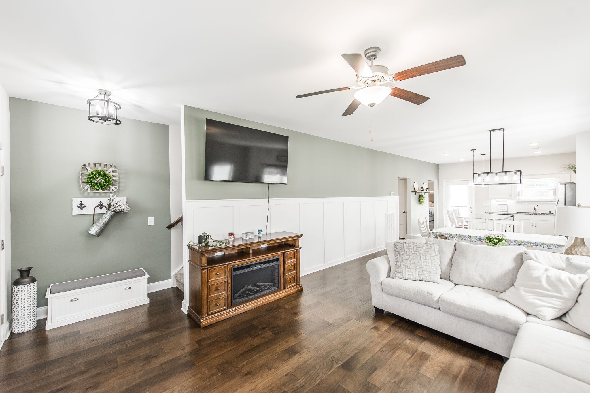 324 Mattieton Ln