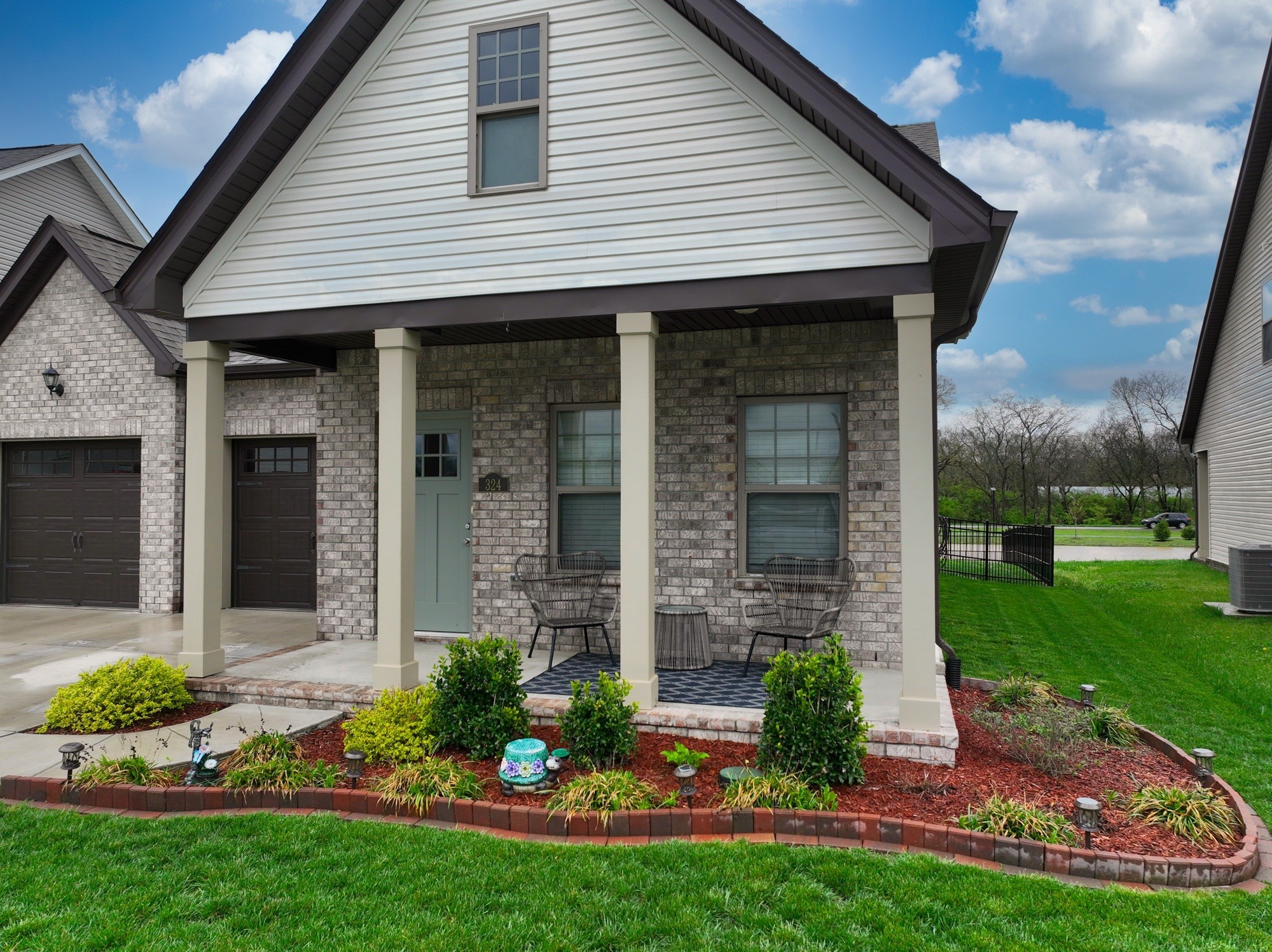 324 Mattieton Ln