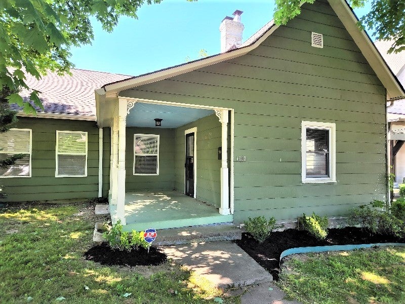 1812 Eastside Ave