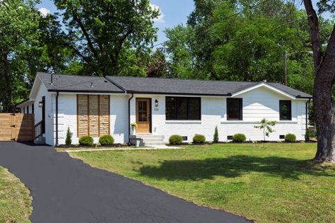 103 Vulco Dr Hendersonville TN 37075