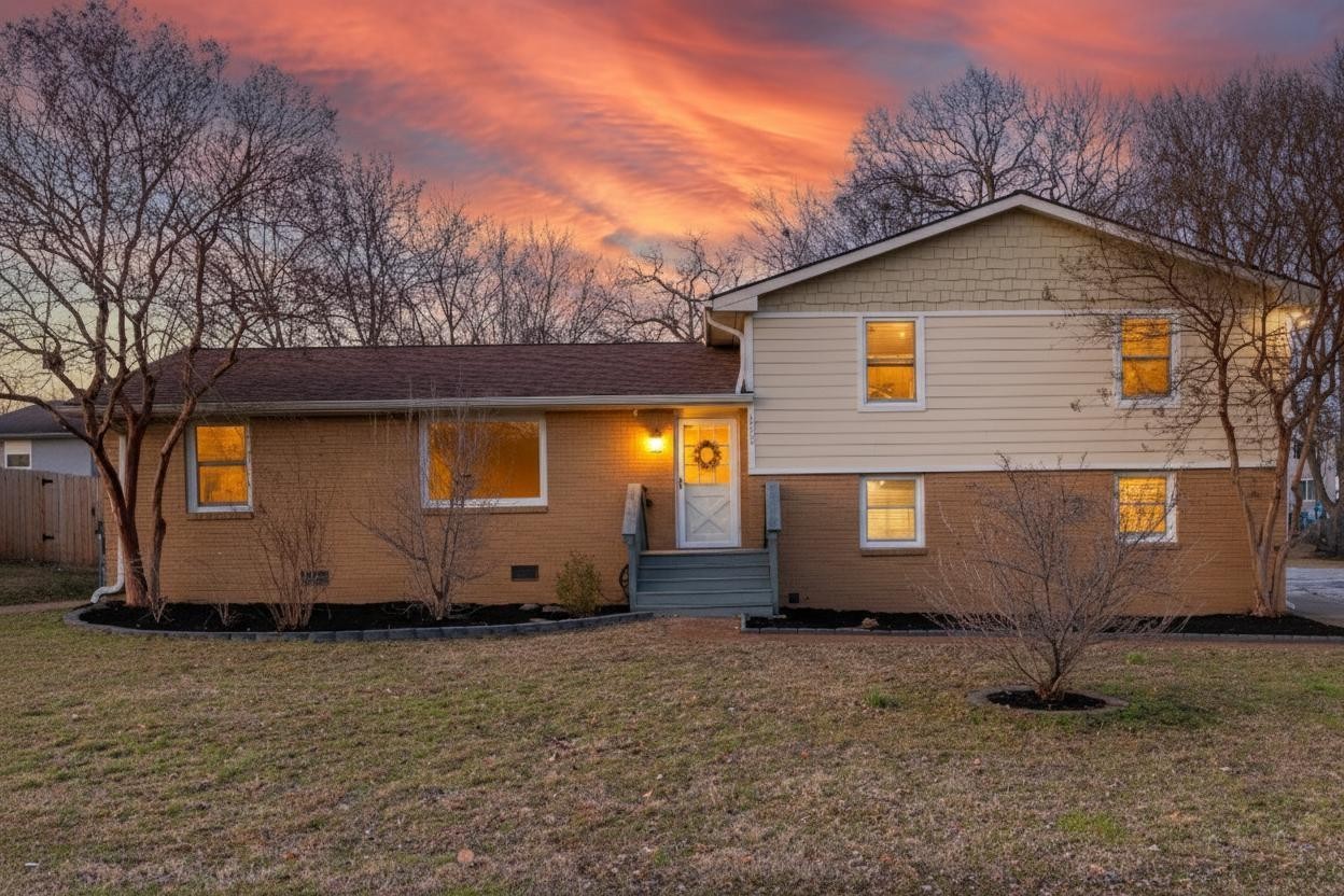 108 Connie Dr