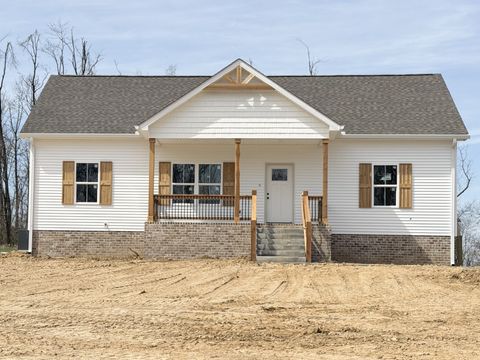 821 Annie Hollow Rd Westmoreland TN 37186