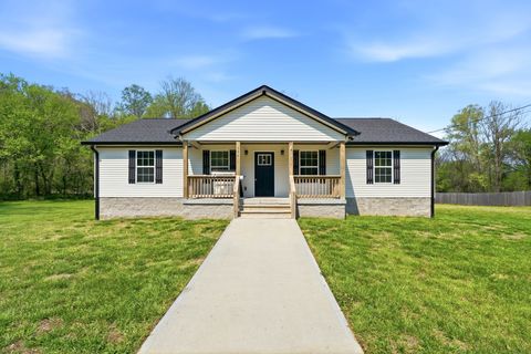 274 Plunkett Creek Rd Gordonsville TN 38563