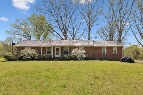 3467 Shouse Rd Santa Fe TN 38482