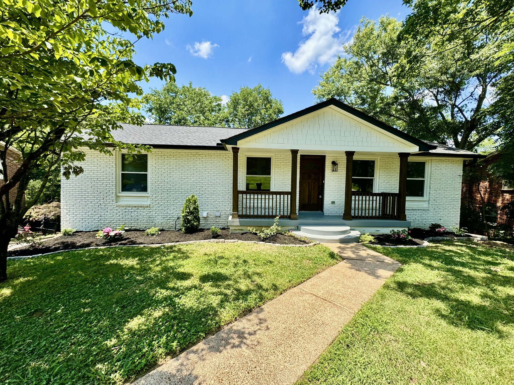 317 Leopole Rd