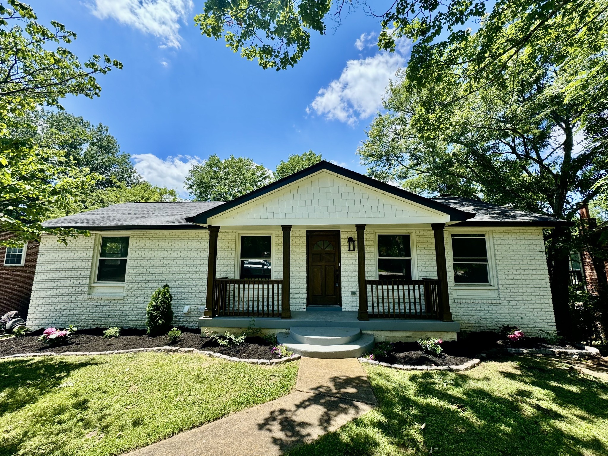 317 Leopole Rd