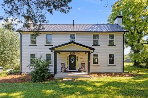 1030 Upper Creek Rd Vanleer TN 37181