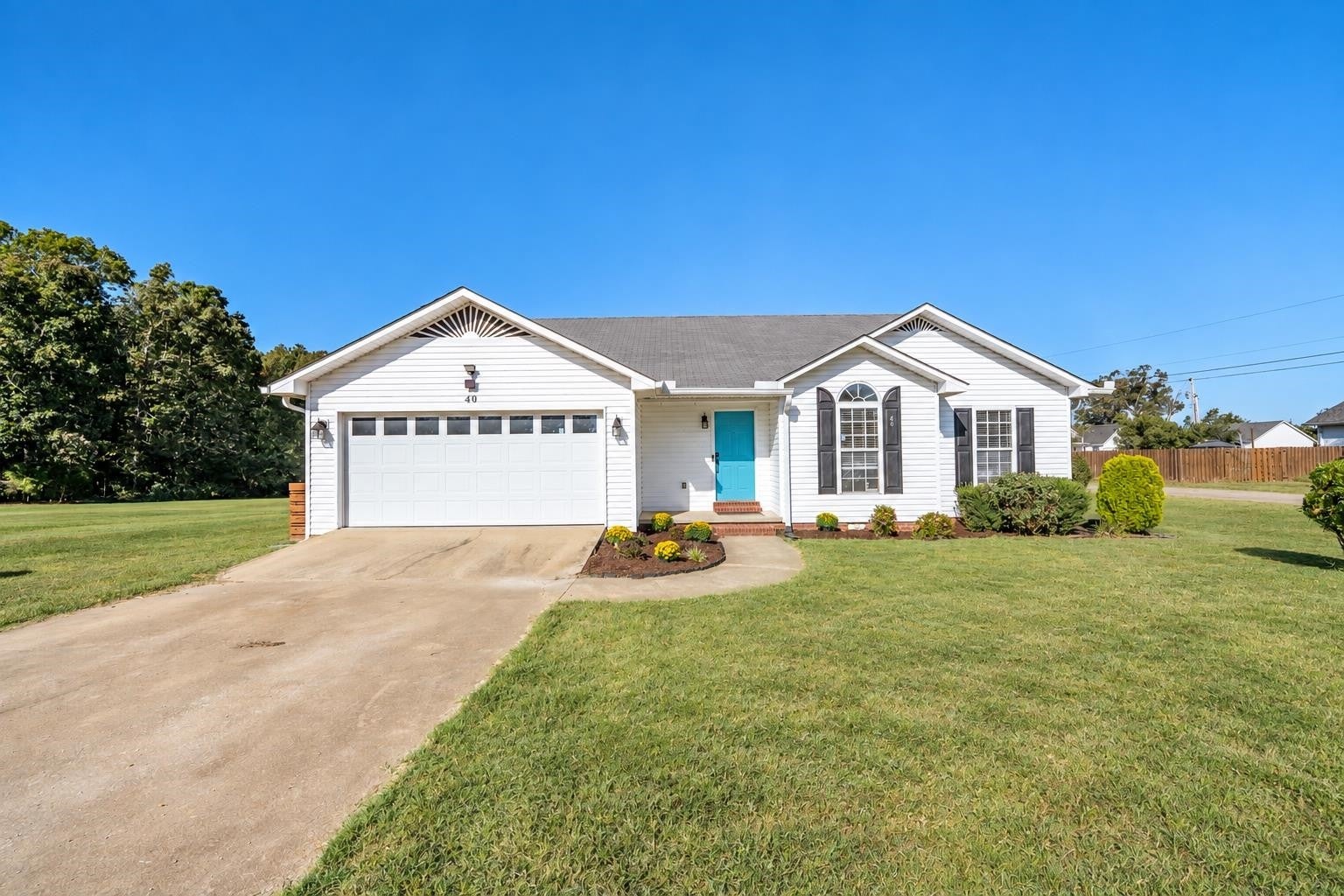 40 TOPSY LN