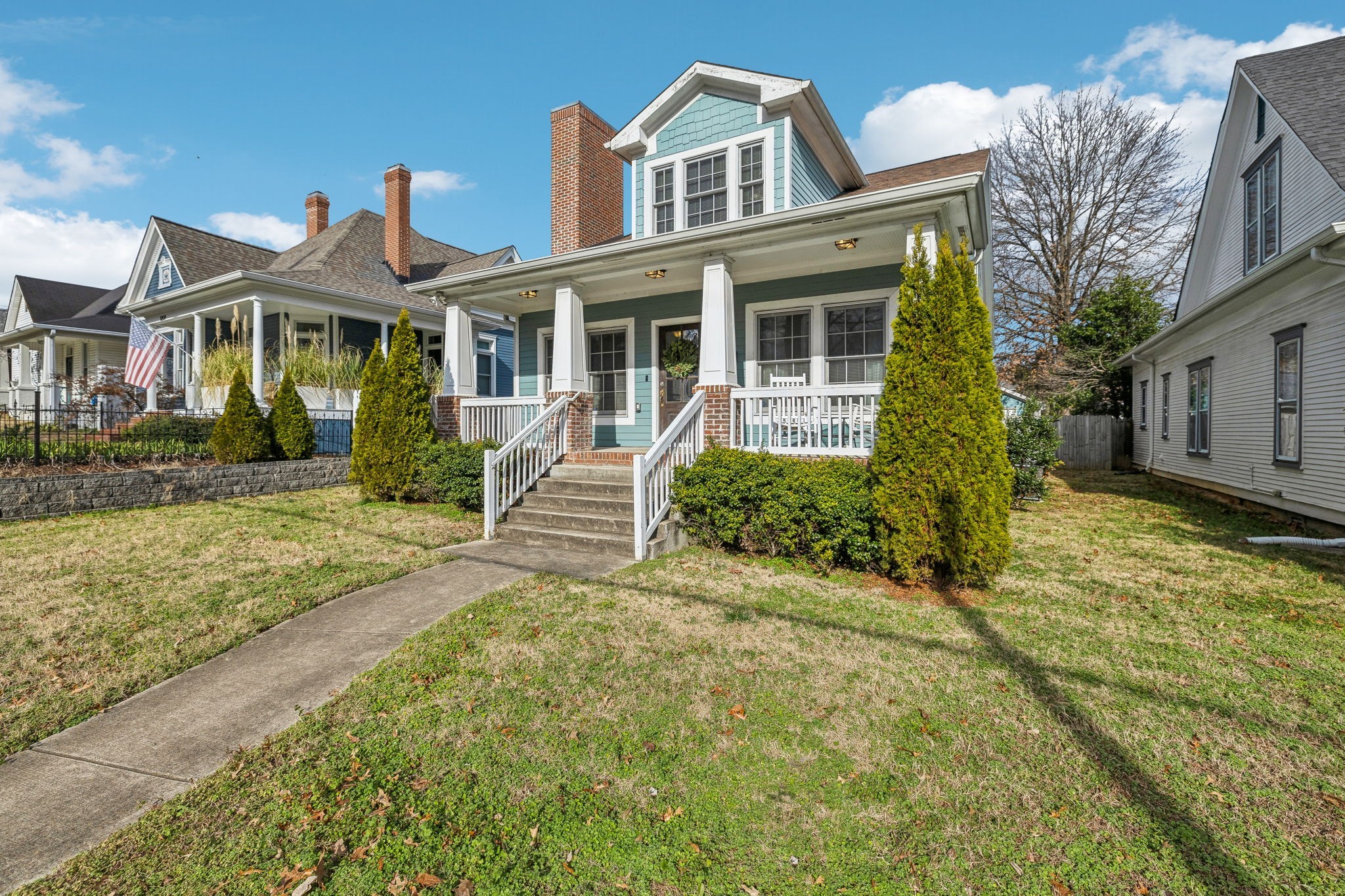 1209 Forest Ave
