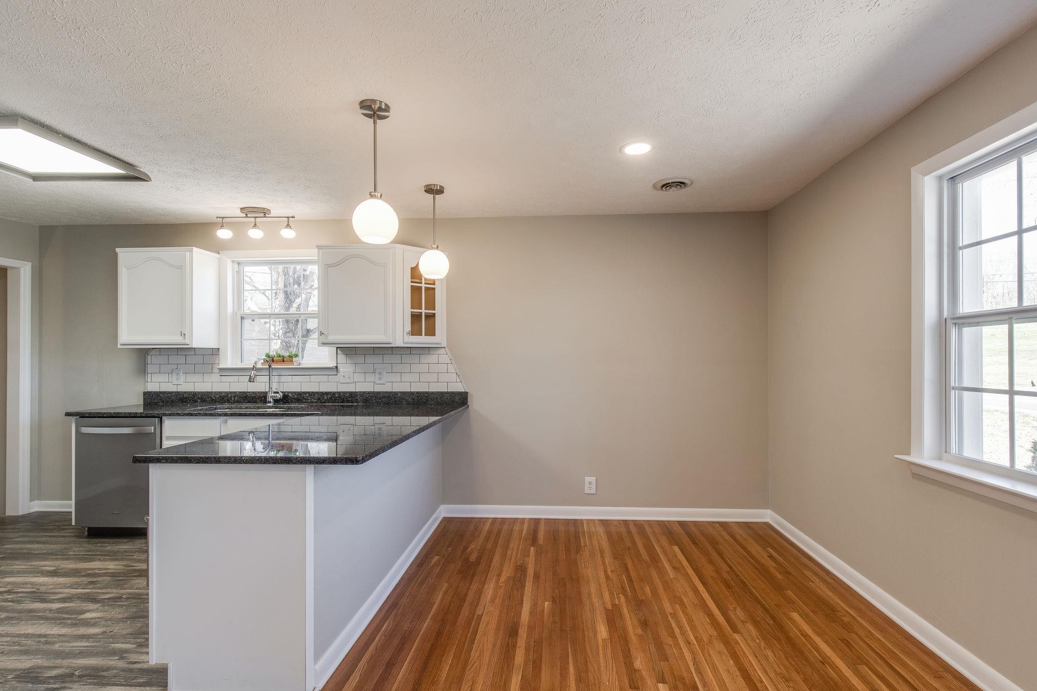 522 Stewarts Ferry Pike