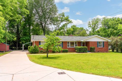 120 Donna Dr Hendersonville TN 37075