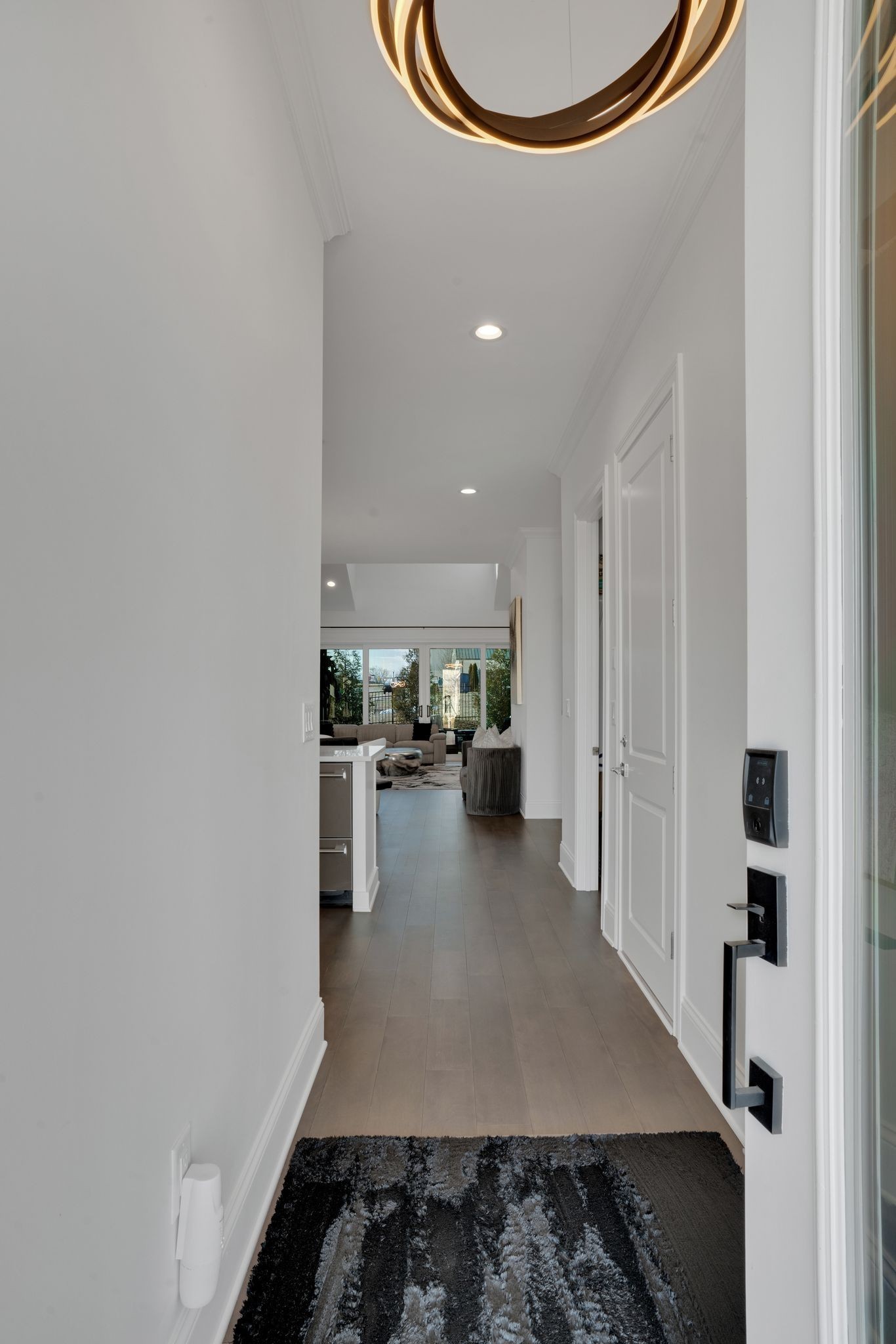 1024 Club View Dr A101