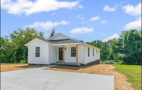 228 Hillcrest Dr N Carthage TN 37030