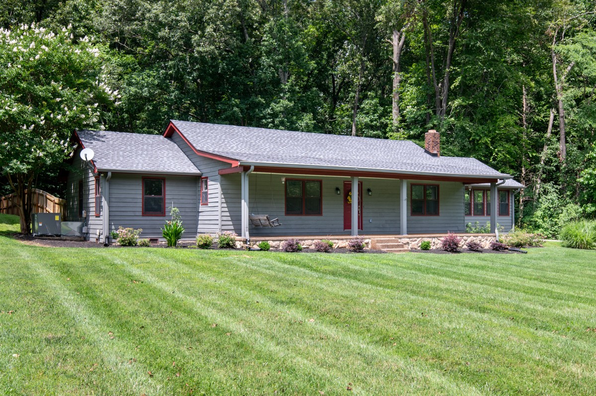 729 Fowler Ford Rd