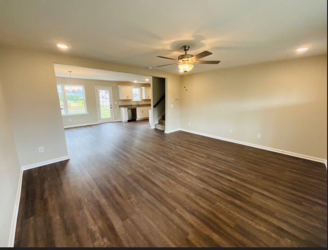72 Legacy St