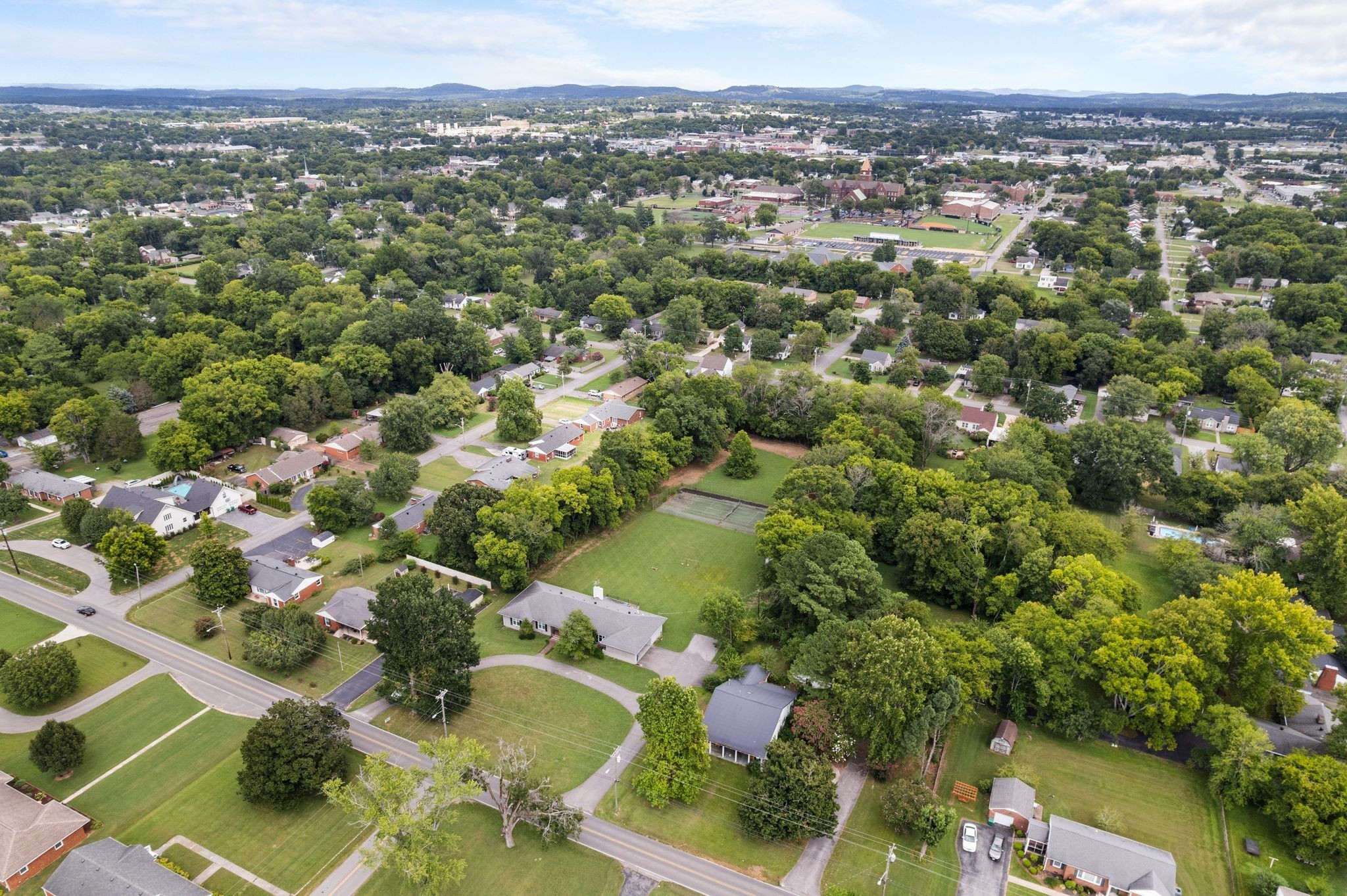 305 Castle Heights Ave