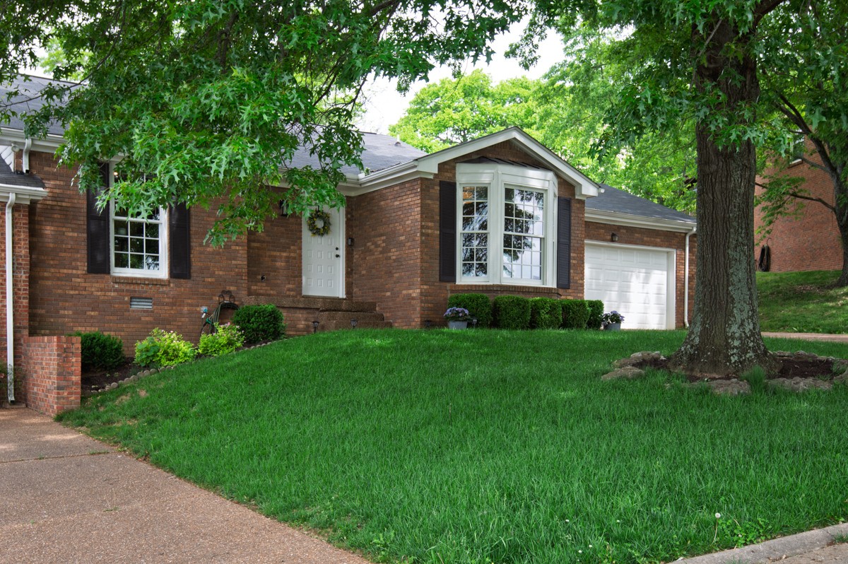 7006 Tartan Dr