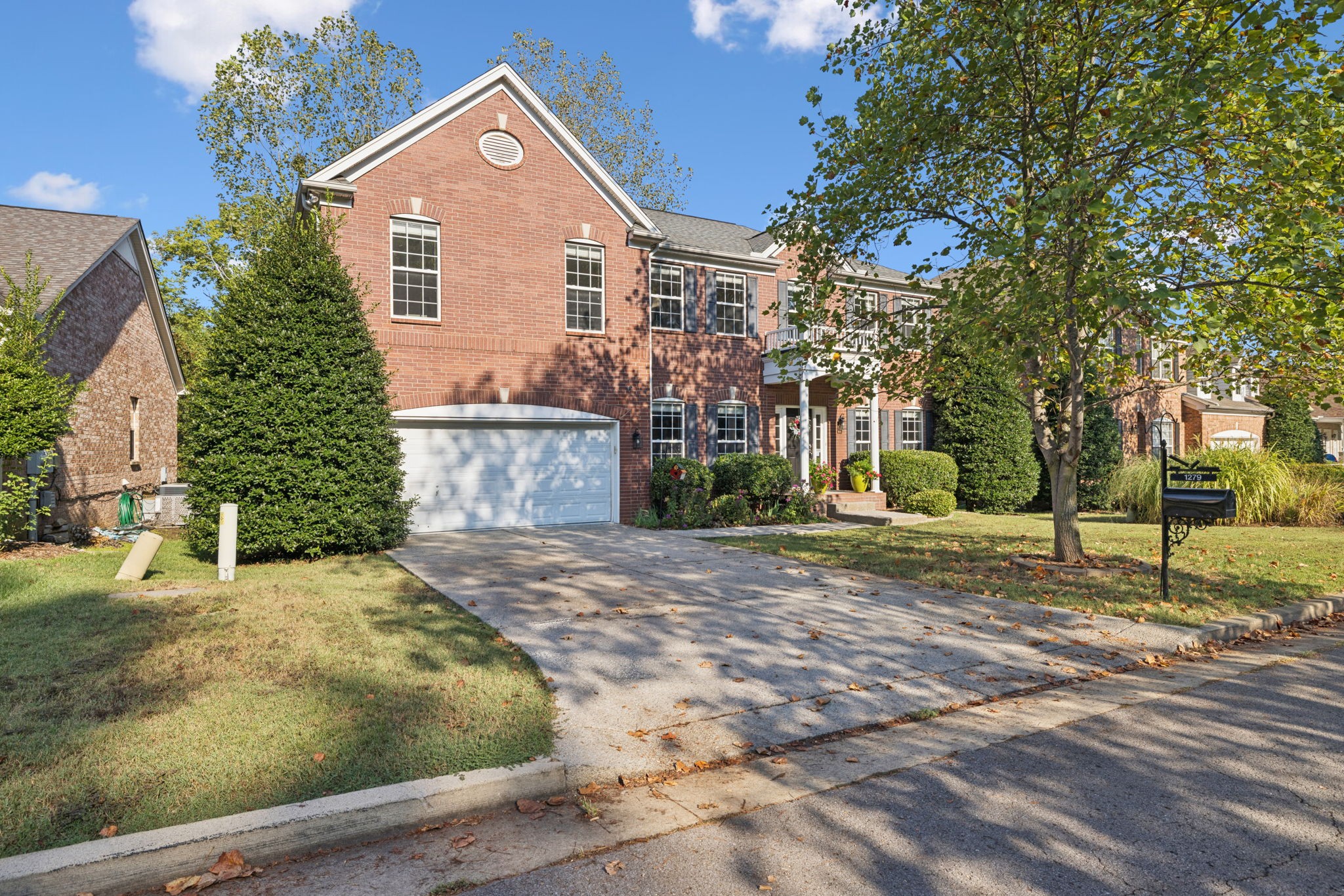 1279 Bridgeton Park Dr