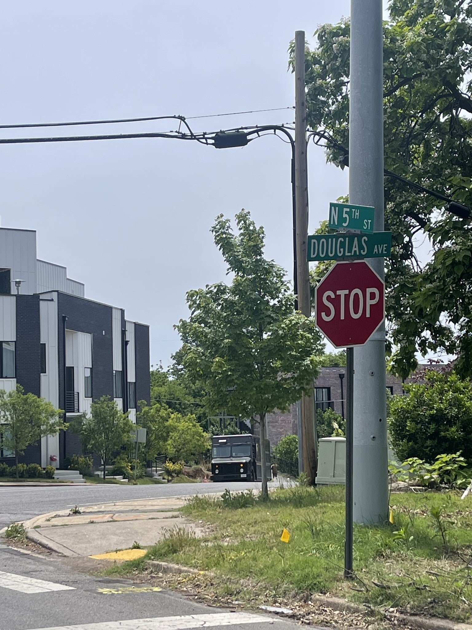 501 Douglas Ave