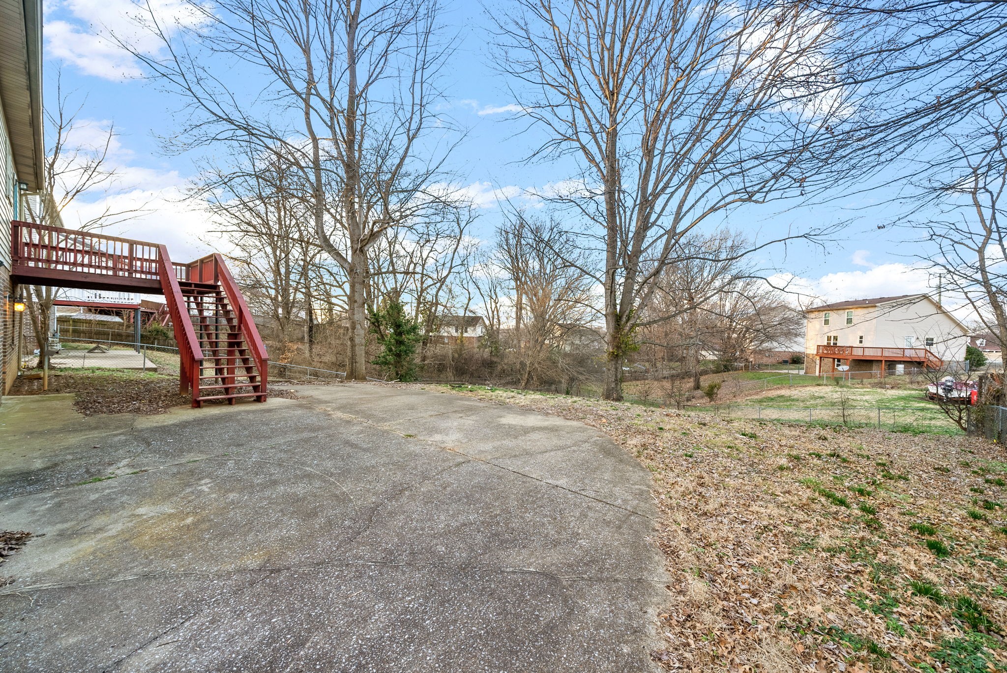 Clarksville, Tennessee 37040, United States, 2 Bedrooms Bedrooms, ,2 BathroomsBathrooms,Residential,Active,186377