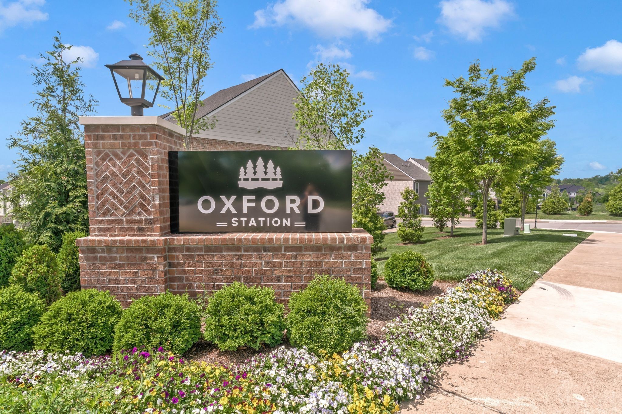 454 Bishop Blvd