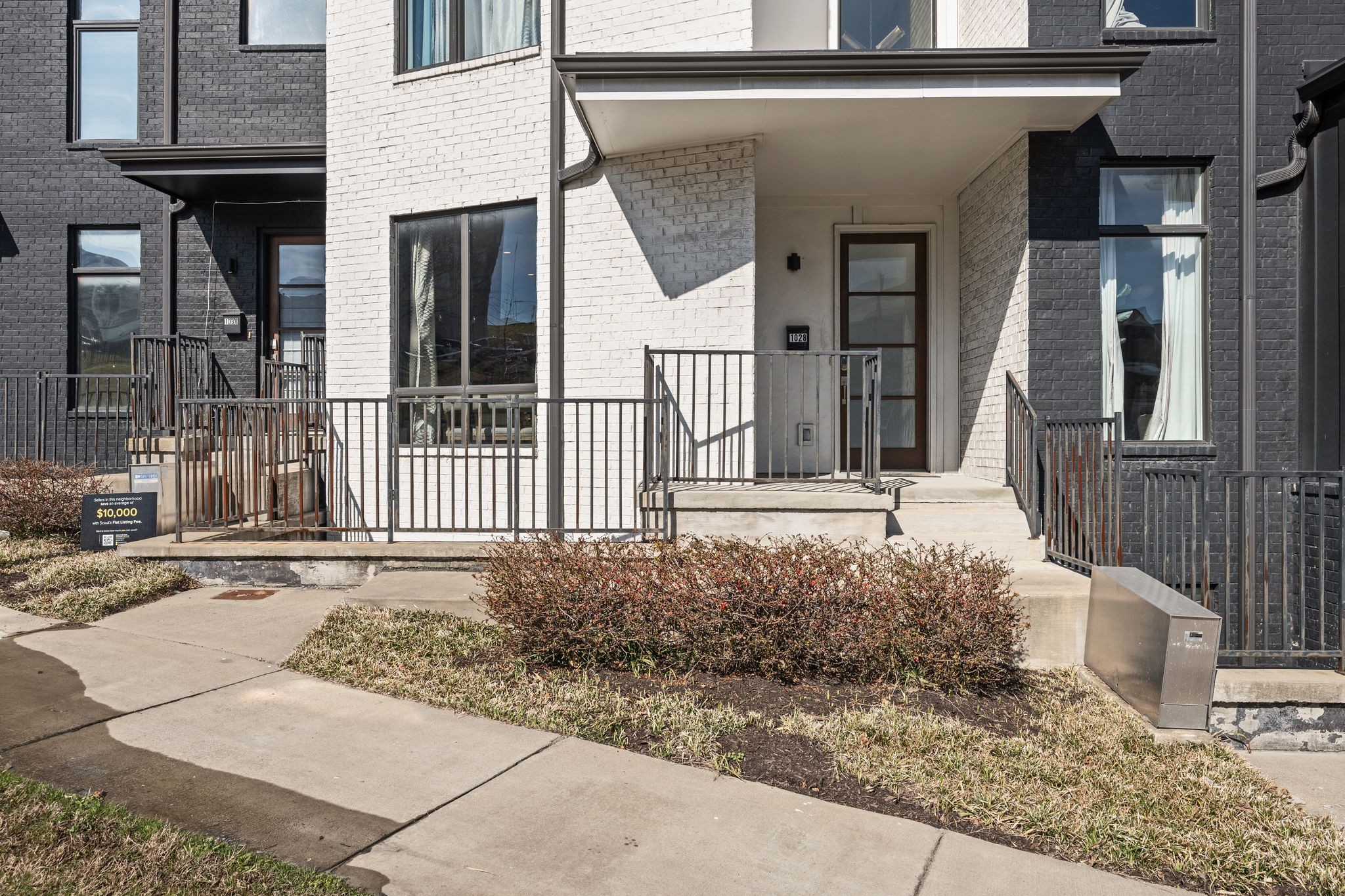 1028 Wedgewood Ave