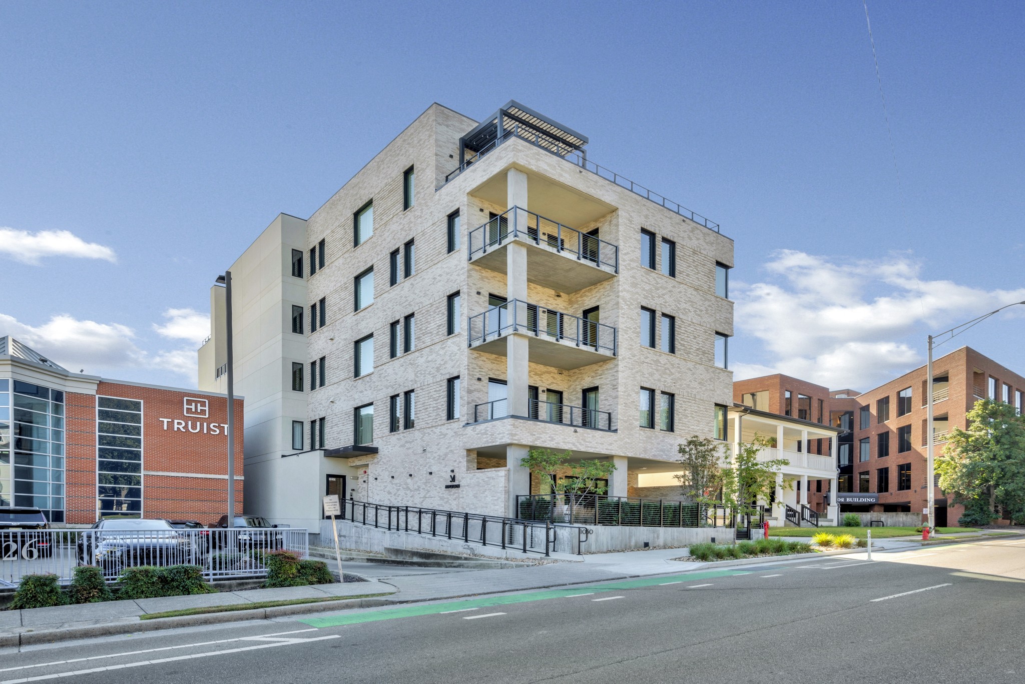 1030 17th Ave S 401