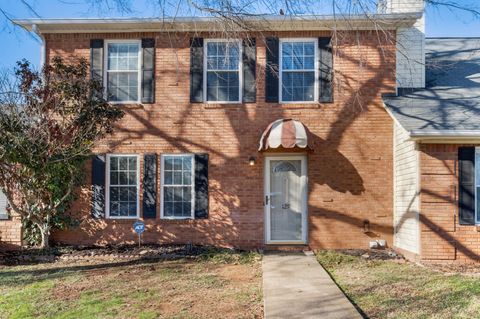 Photo of 129 Stokes Dr, Smyrna, TN 37167 (MLS # 3165225)