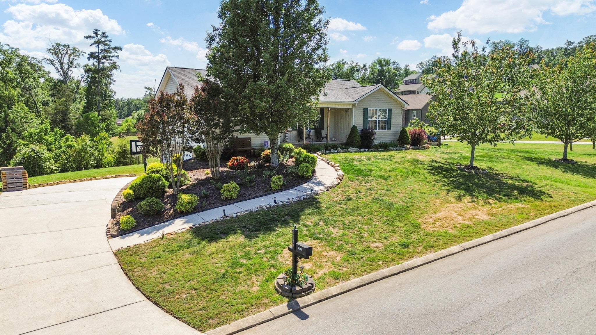 135 Timberdale Trail SE - Photo 3