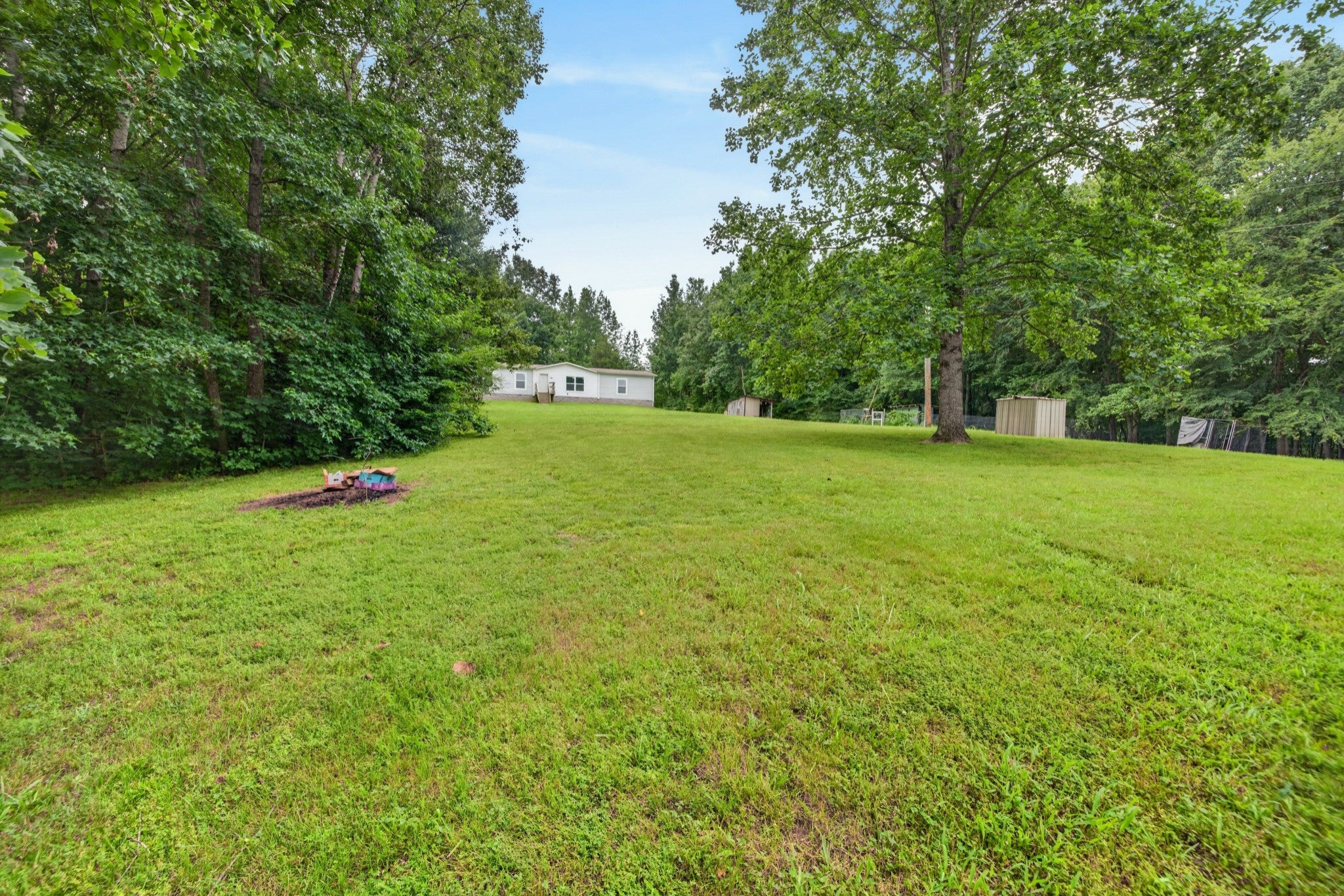 155 Earls Rd