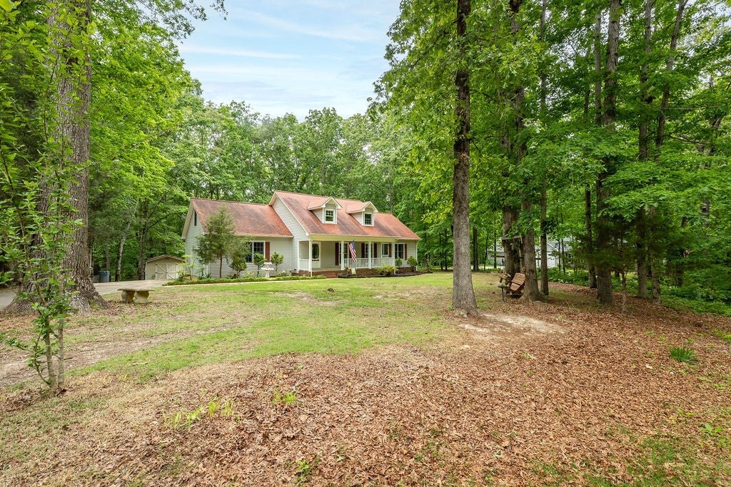 979 Paige Dr