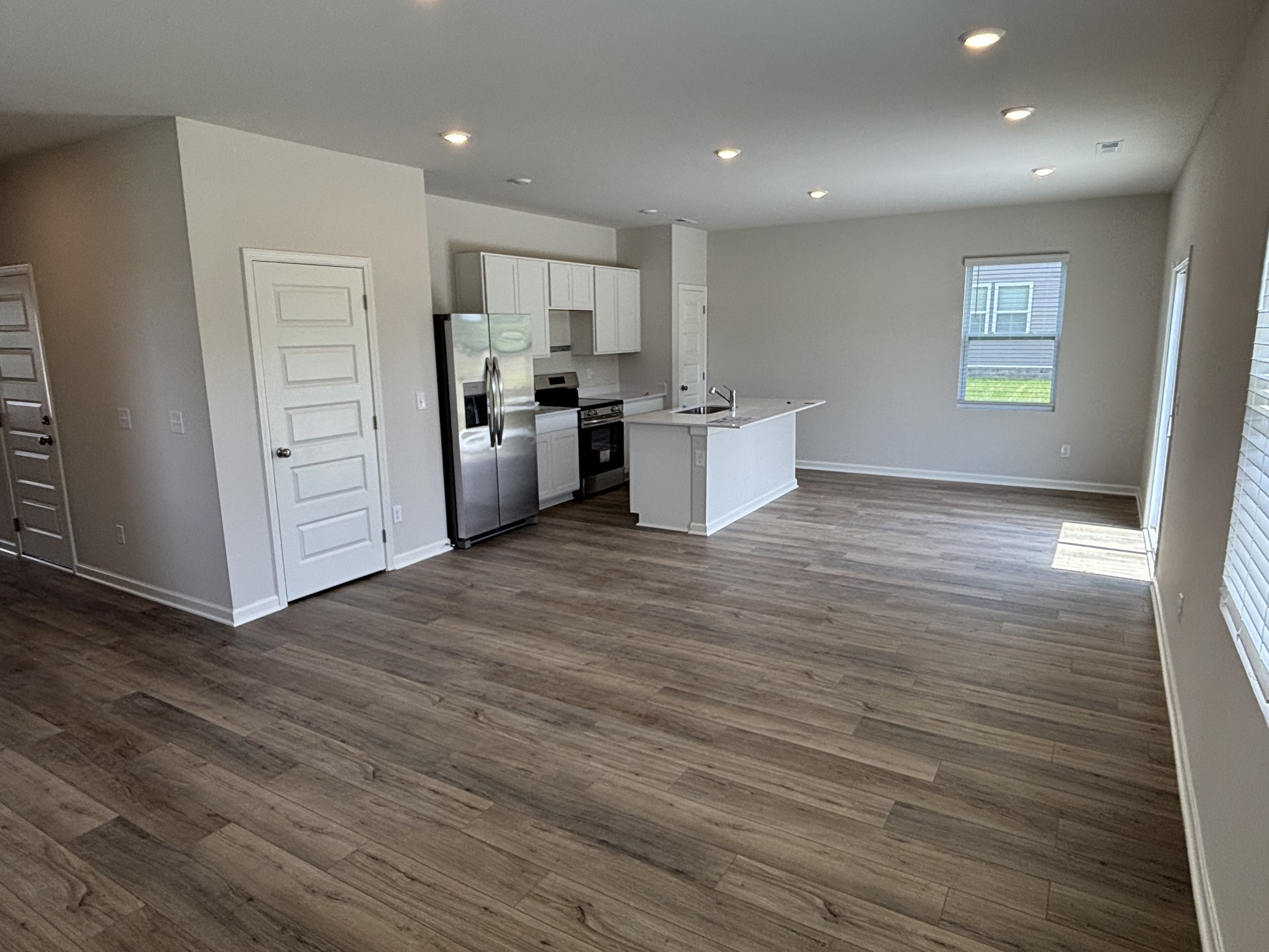 712 Emerson Lane