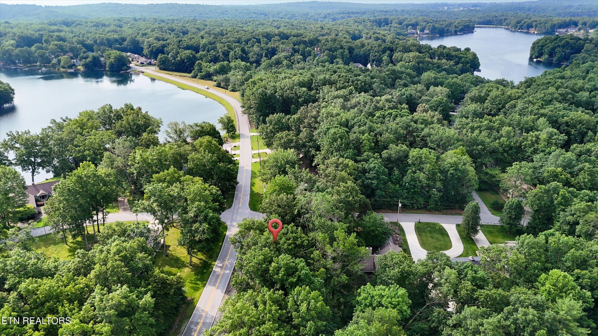 120 Lakeview Drive