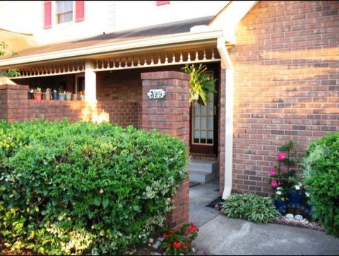 Photo of 329 Hickory Pl, Nashville, TN 37214 (MLS # 3137029)