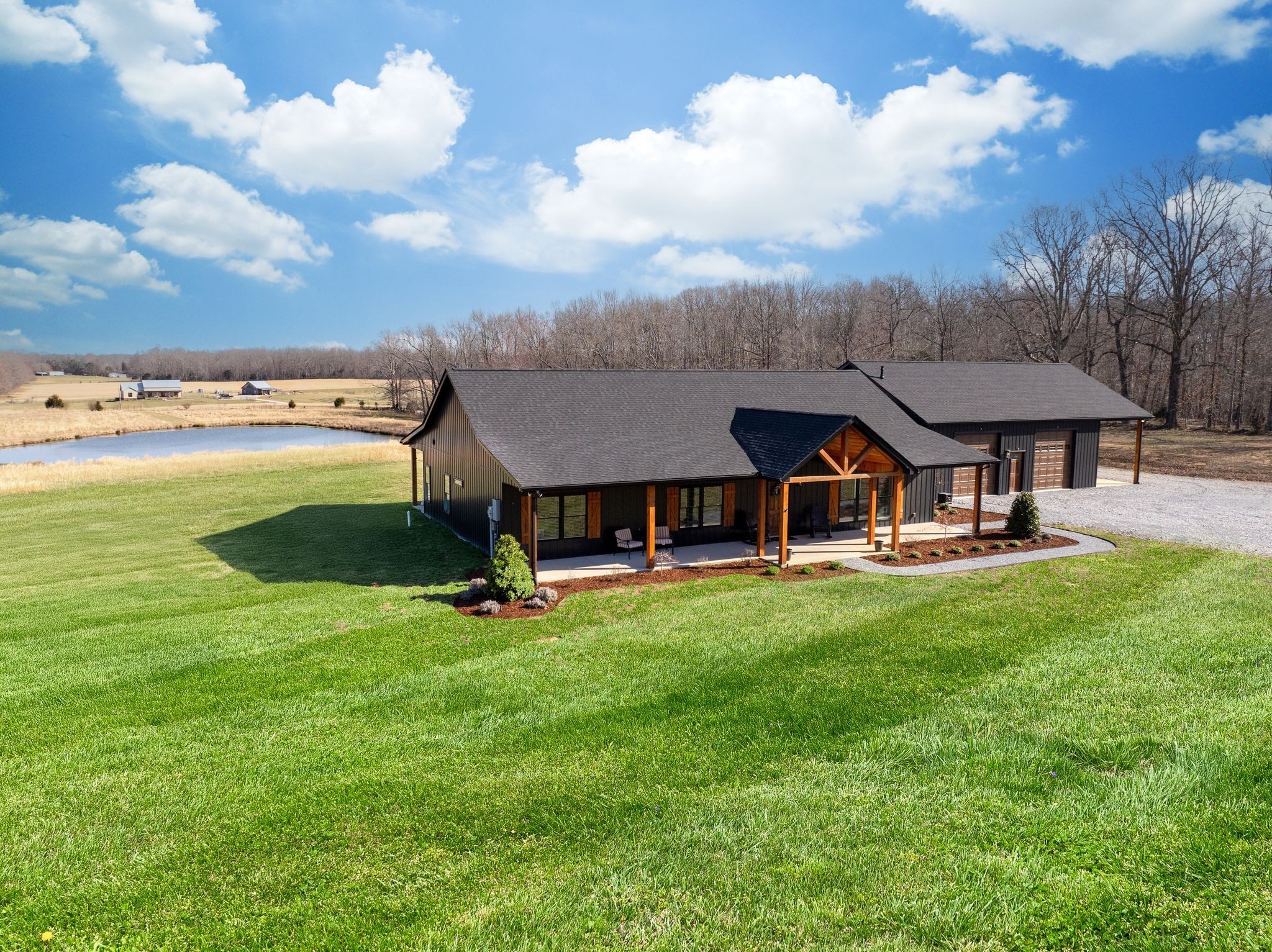 1592 Eno Road