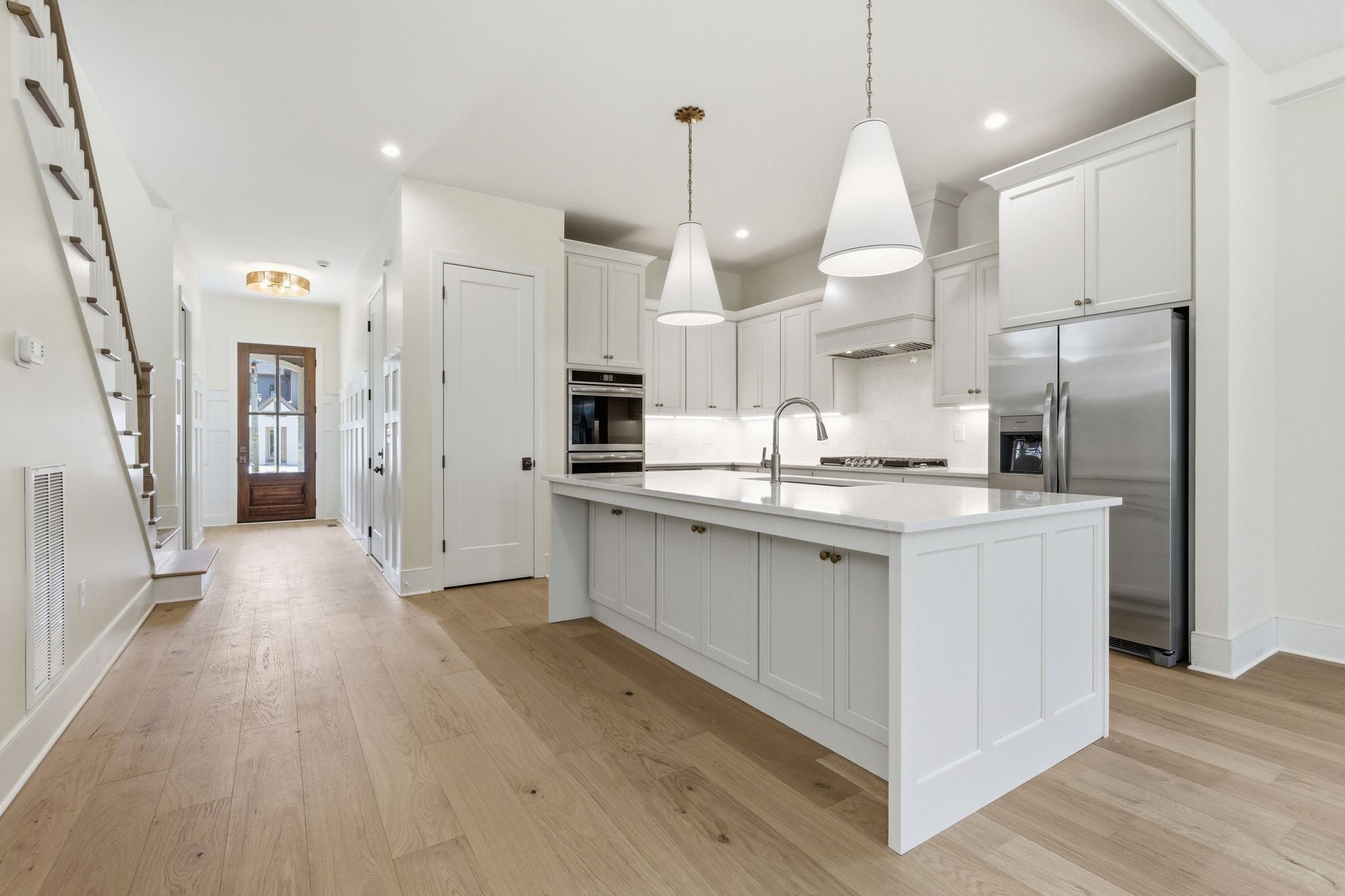 4-bed listing at 6332b Columbia Ave, Nashville