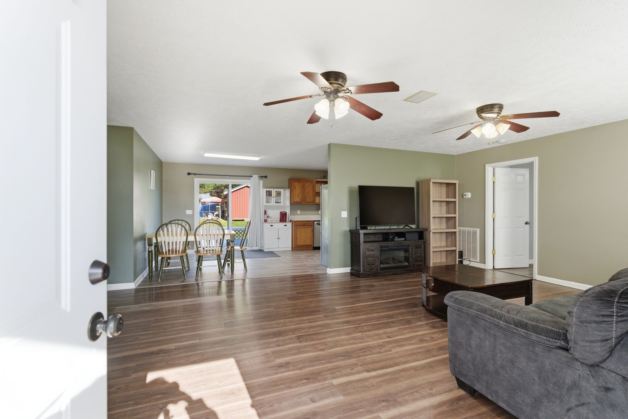 3956 Powers Bridge Rd