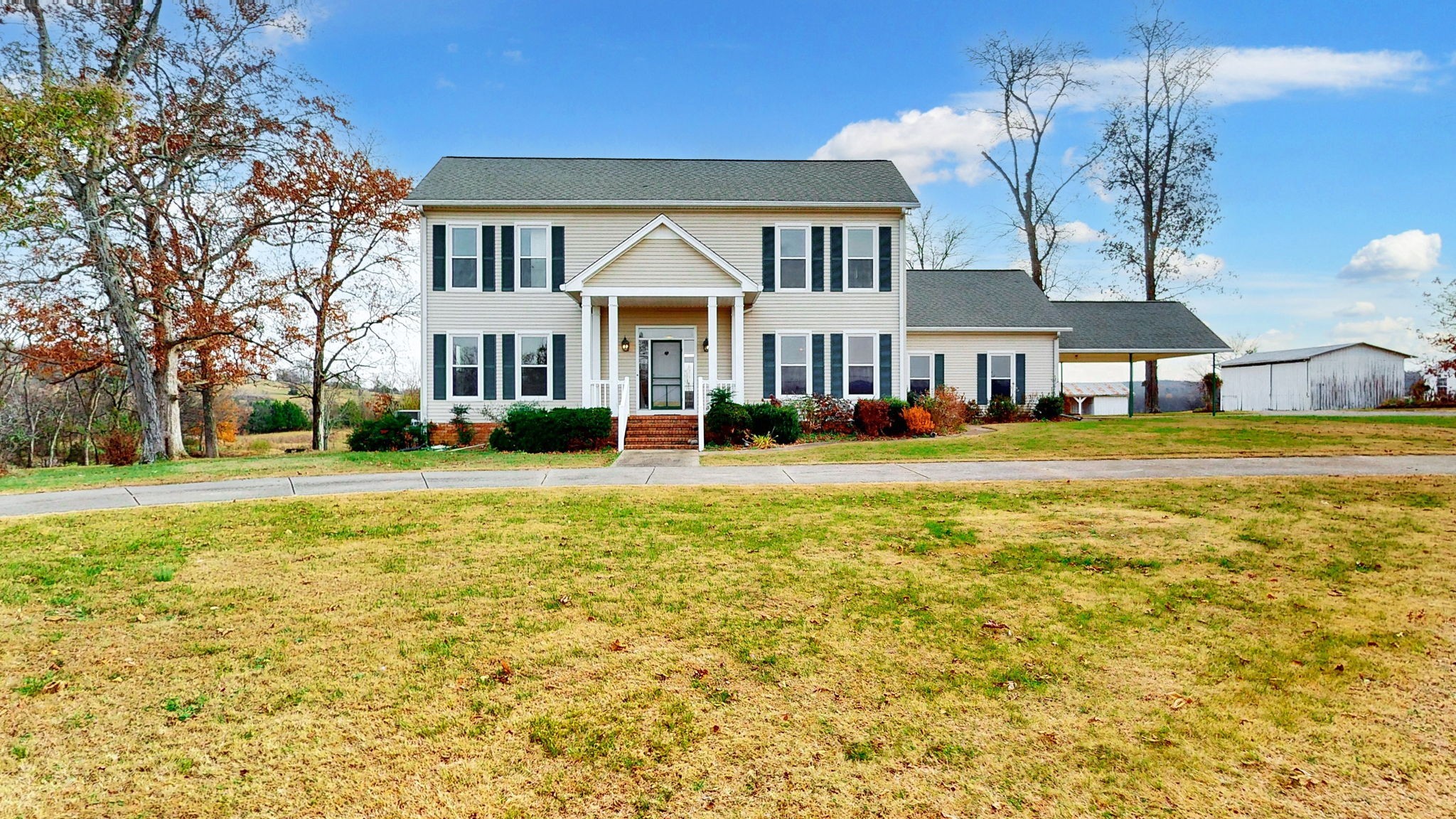 8102 Pleasant View Dr