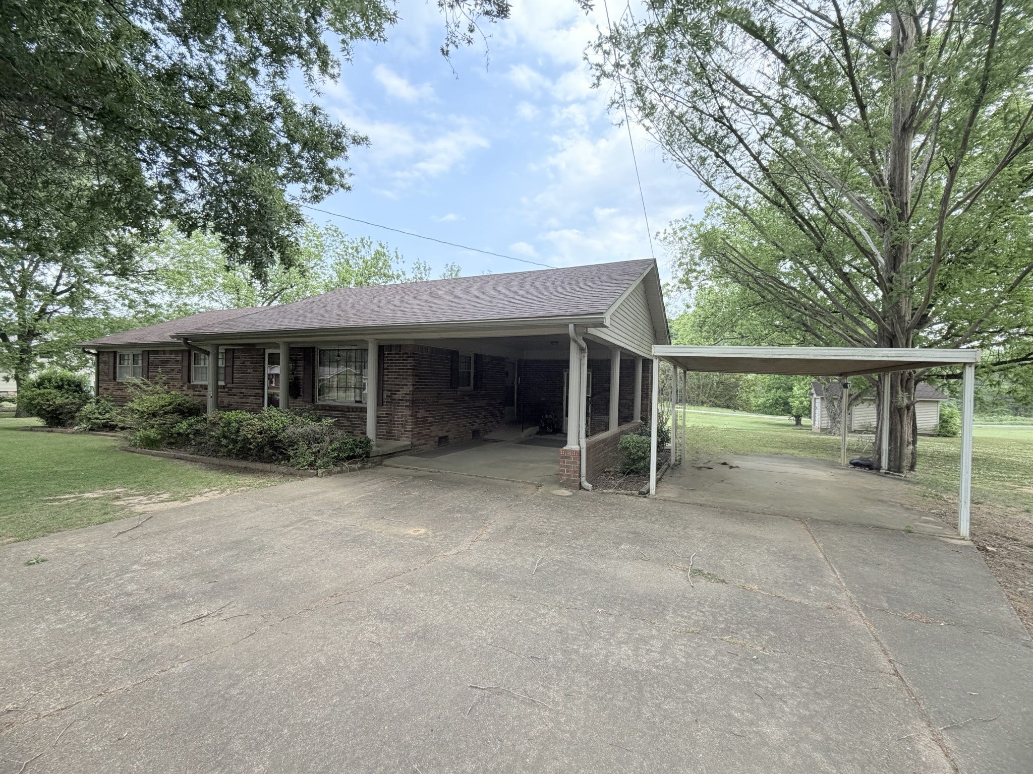 360 General Forrest Dr
