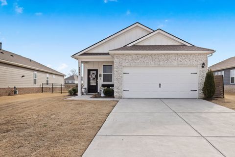 5047 Espy Ave White House TN 37188