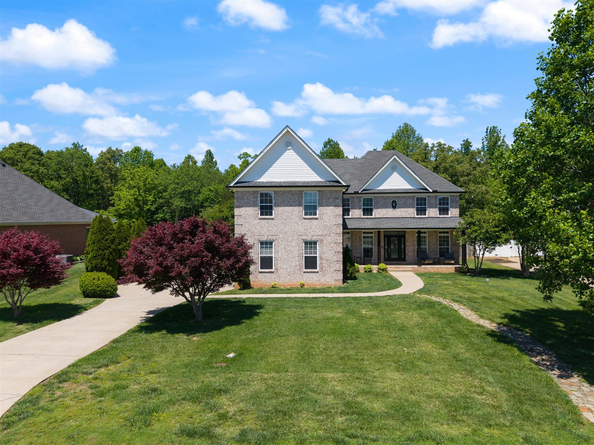 1135 Kacie Dr